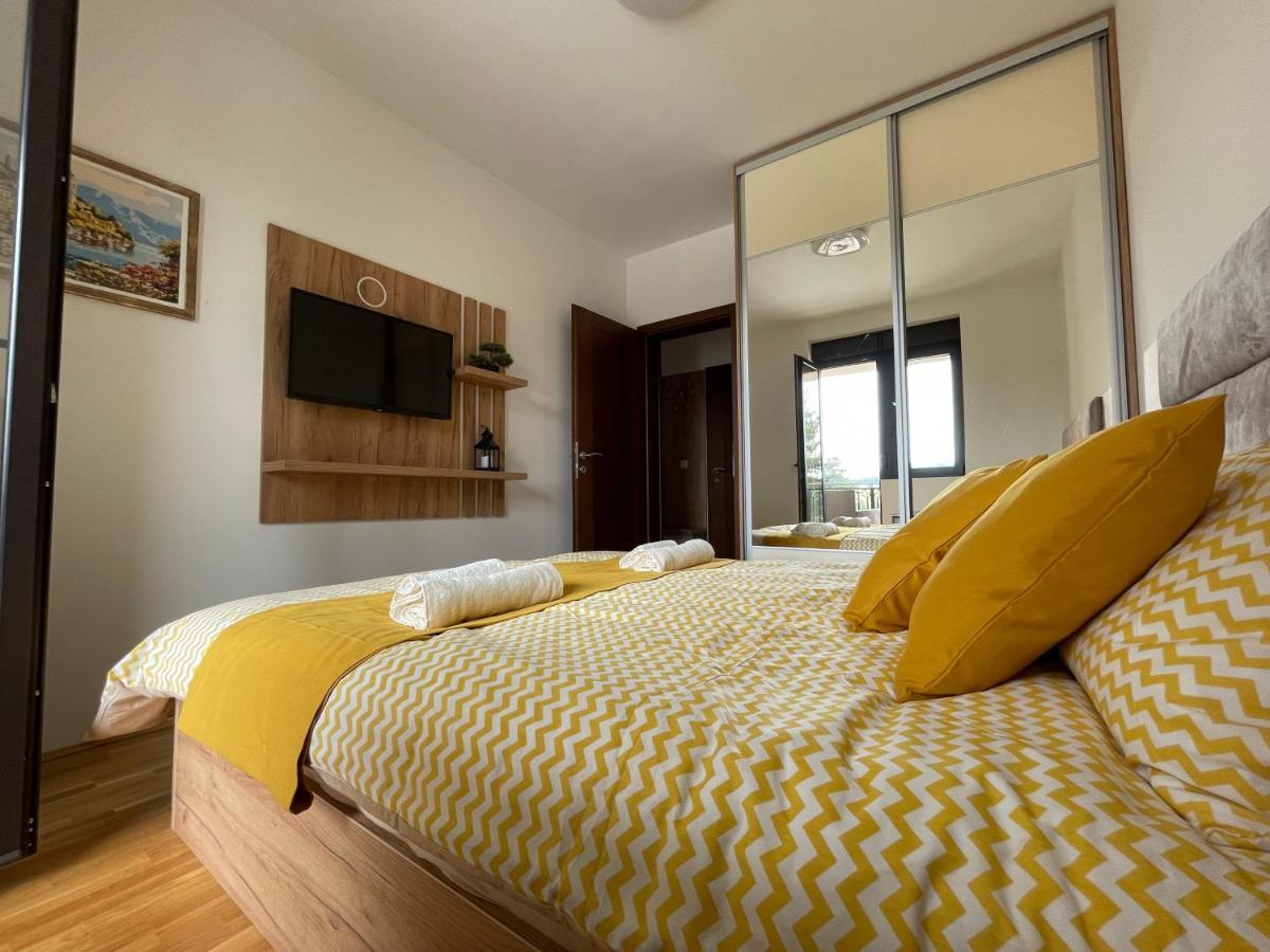 Lux Apartmani Vojinovic 兹拉蒂博尔 外观 照片